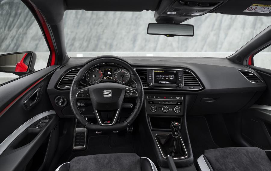  Seat Leon ST Cupra 280 2015 года  (фото 6 из 29)